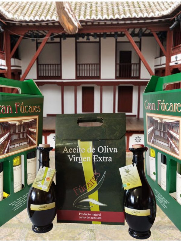 CORRAL DE COMEDIAS Y LOTE ESTUCHES